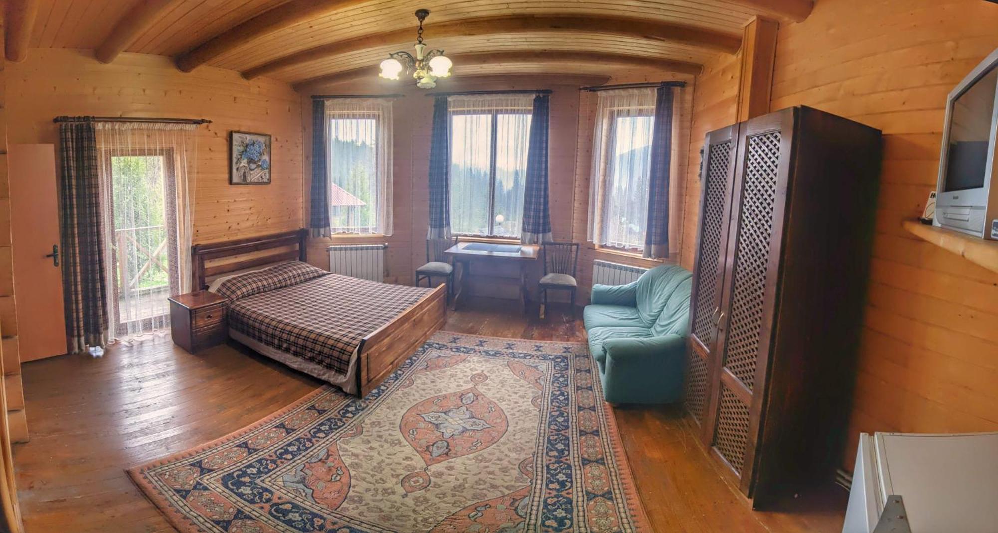 Gasthaus 12 Months Estate Myslovka Zimmer foto
